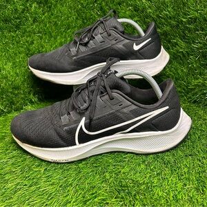 Nike Black and White Athletic Shoes
